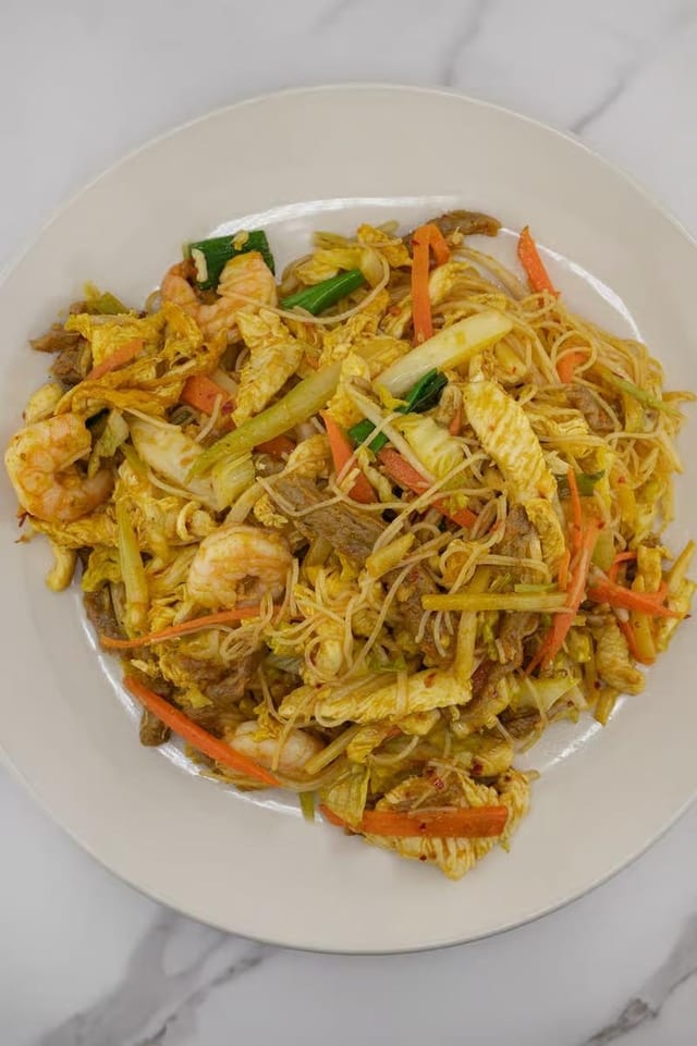 N2. Singapore Curry Rice Noodles 星洲咖喱炒米粉.