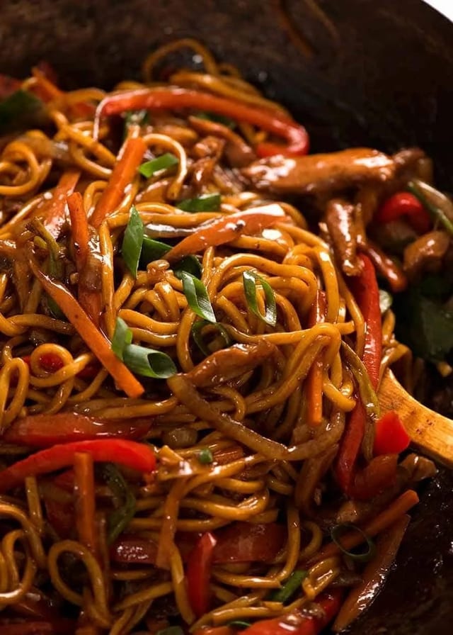 Lo Mein.