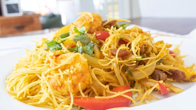 CS14. Singapore Curry Rice Noodles 星洲咖喱炒米粉.